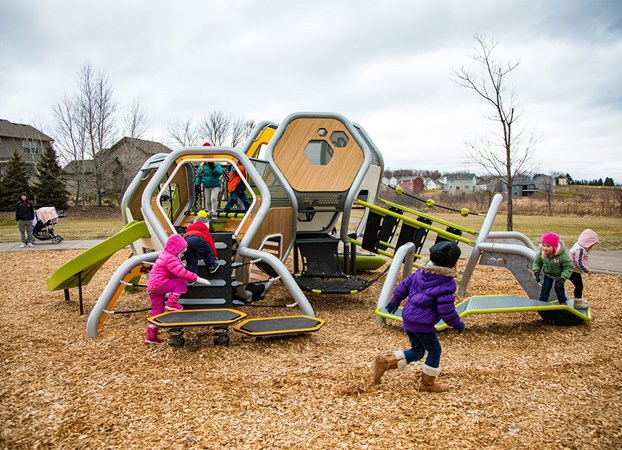 Non Standard Outdoor Park Children Custom Playground 